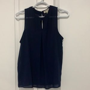 *3 for $21*Like new Navy Monteau sleeveless blouse